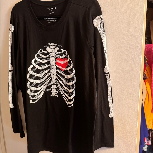 torrid Tops - Torrid Black Skeleton Print Long Sleeve Top